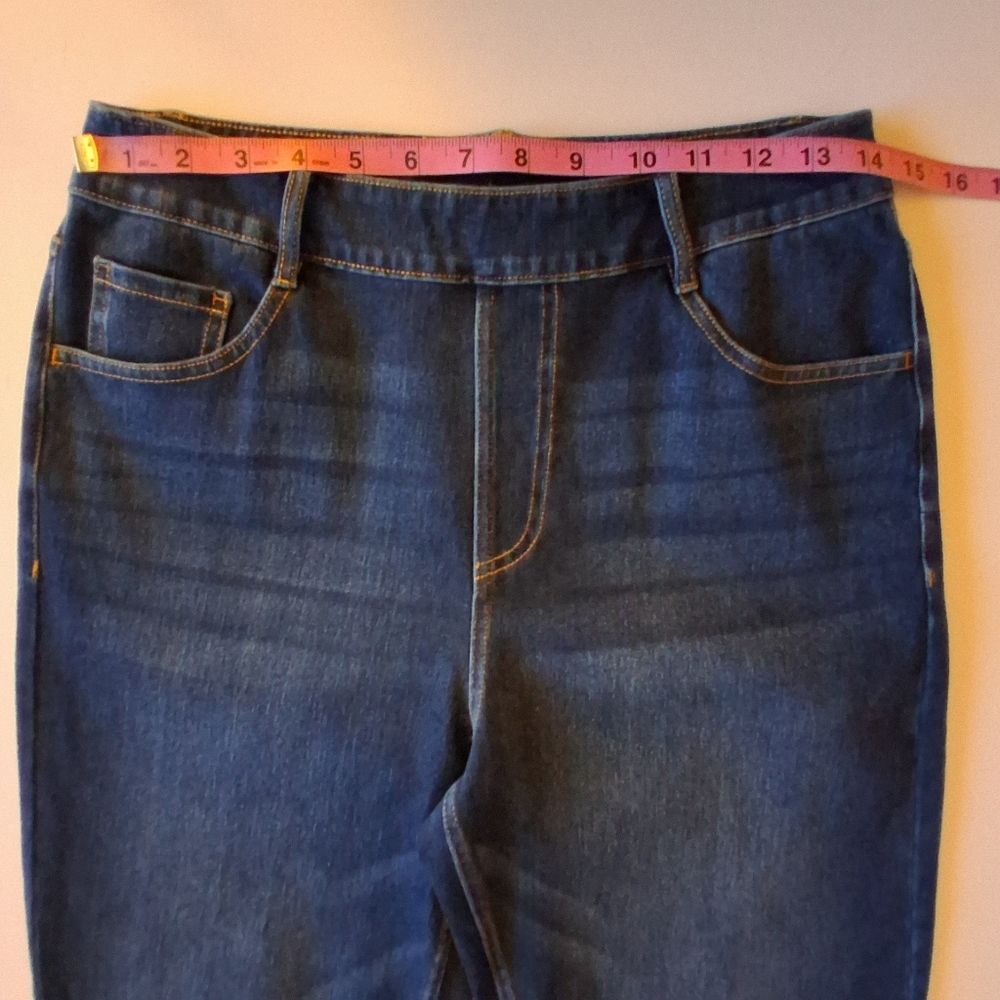 NEW Halara Flex Denim Pull-on High Waist Straight Leg Jeans Sz Med Petite NWT - Picture 8 of 10